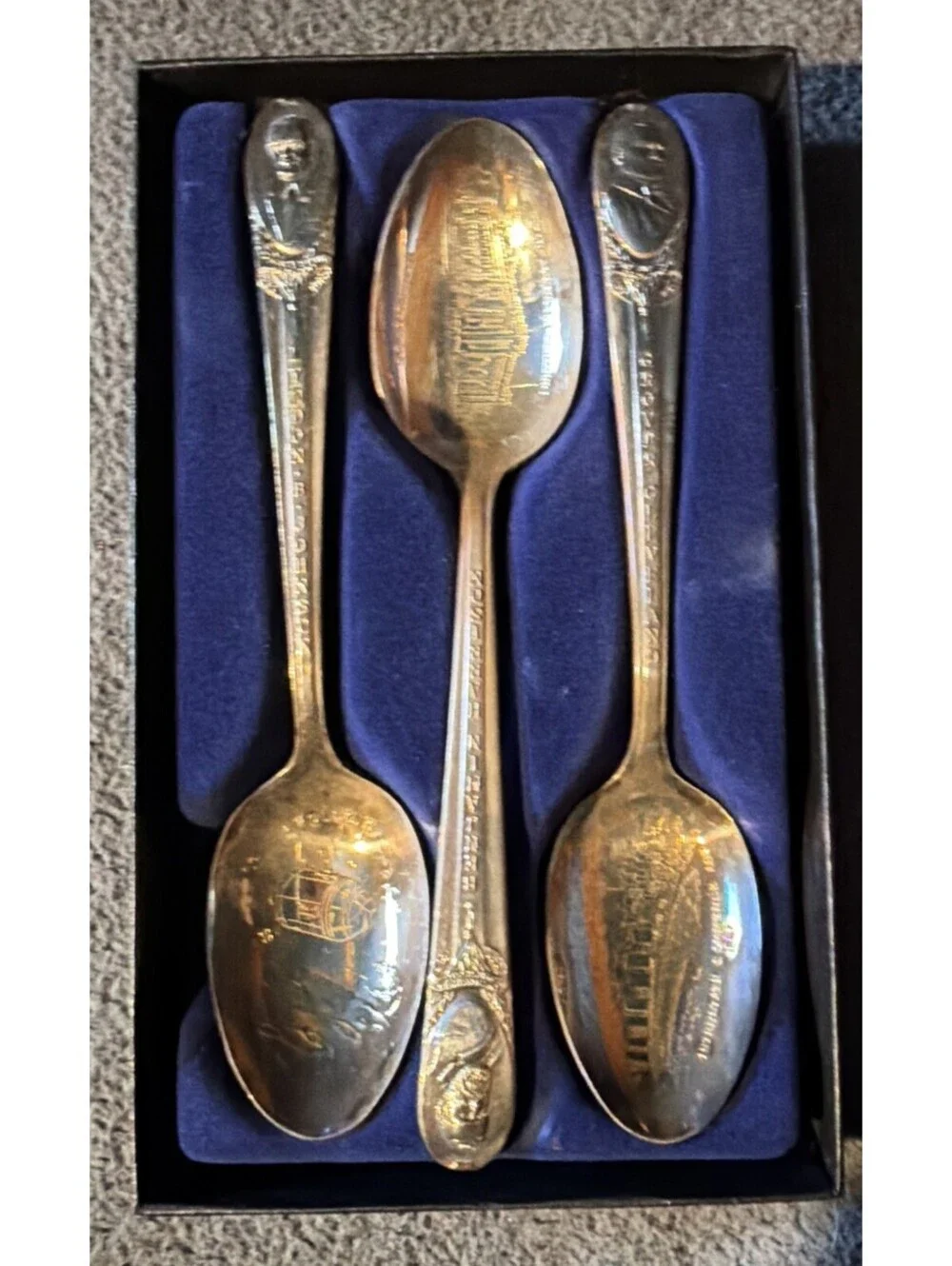 Vintage WM Rogers IS Silverplate Presidential Commemorative Spoons - Set of 3